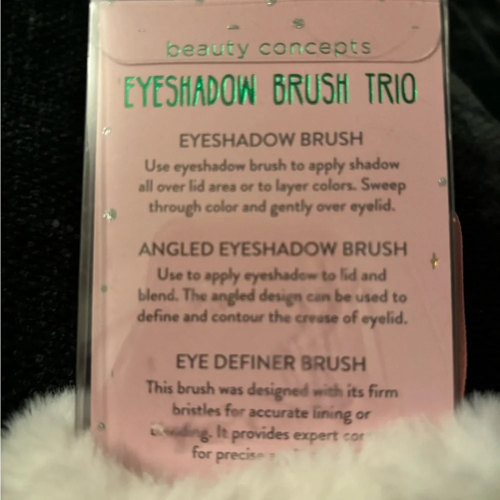 NWT Eyeshadow brush trio in soft fuzzy stocking